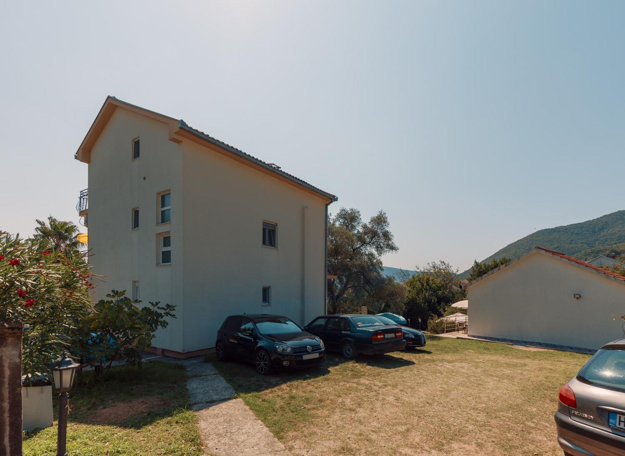 Villa Mia Apartments Bijela Ngoại thất bức ảnh