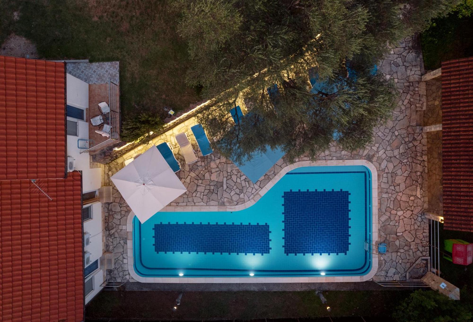 Villa Mia Apartments Bijela Ngoại thất bức ảnh